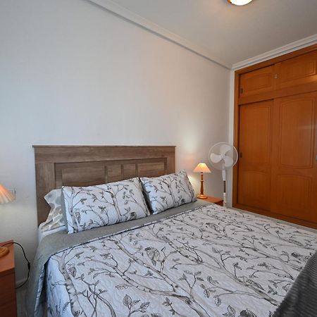 Apartamento En Torrevieja Alicante Exterior photo