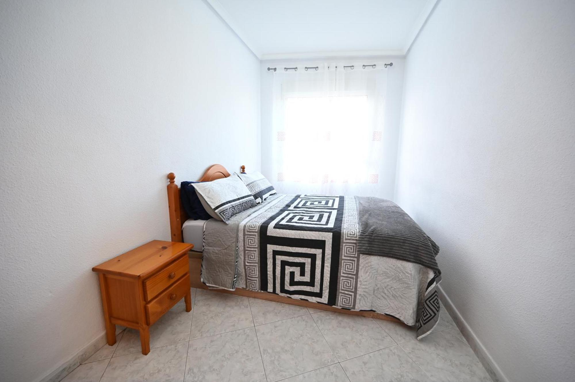 Apartamento En Torrevieja Alicante Exterior photo