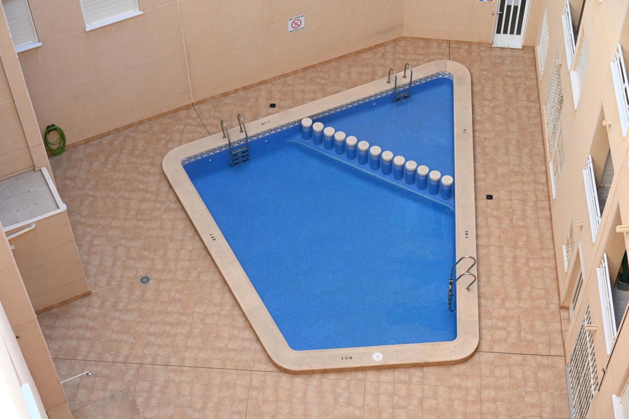 Apartamento En Torrevieja Alicante Exterior photo